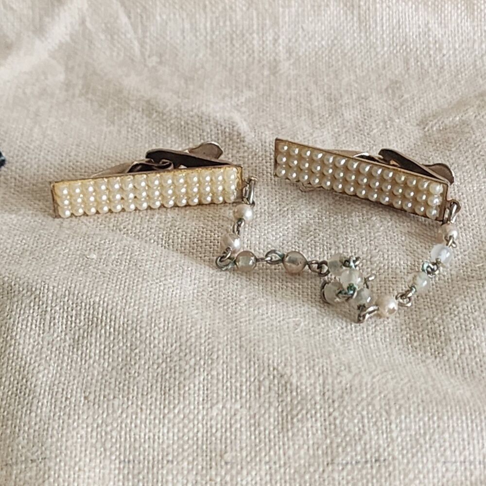 Vintage Faux Pearl Sweater Clip Guard Cardigan Collar Clasp Gold Tone 1950s